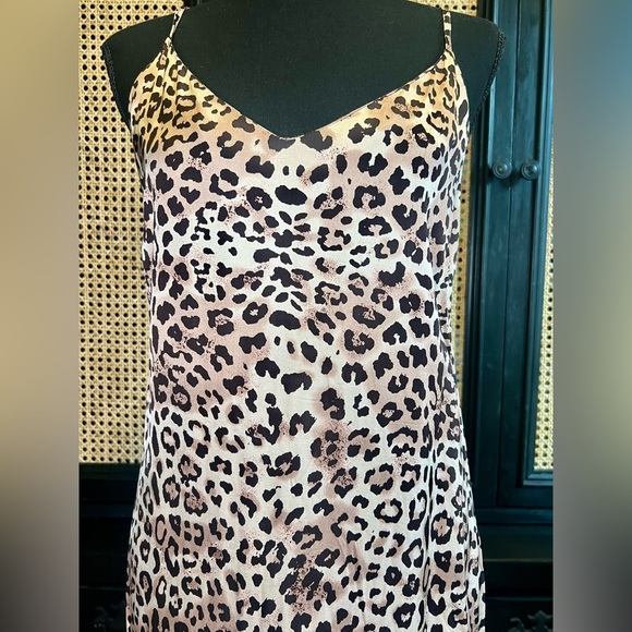 NA•KD | Cheetah Print Slip Dress - Picture 3 of 5